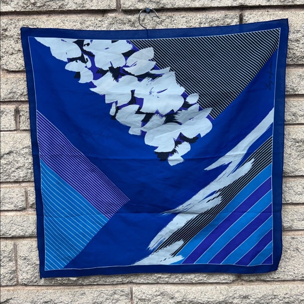 Lady de Guethem scarf